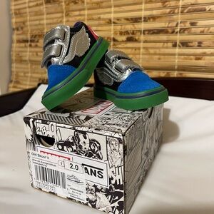 Vans old school marvel avengers shoes